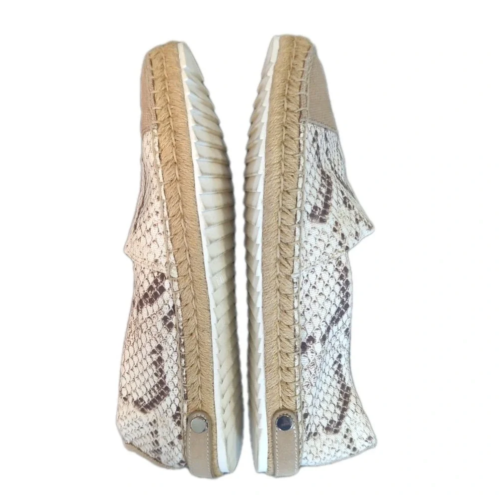 Franco Sarto Womens 9.5 Casey 2 Slip On Loafers As Snake Print Almond Toe Casual